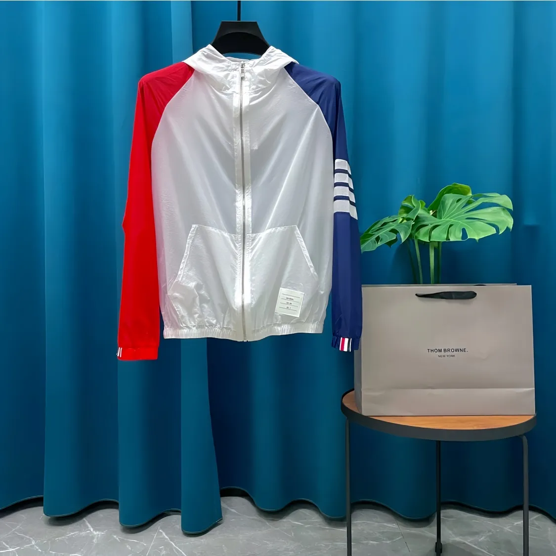 THOMBROWNE➡️ Classic Breathable ， ， ， ， ， 。 Premium uv 100， ， ， 。。 Classic ， 。 ！ ：White Gray Navy Blue Size：1/5